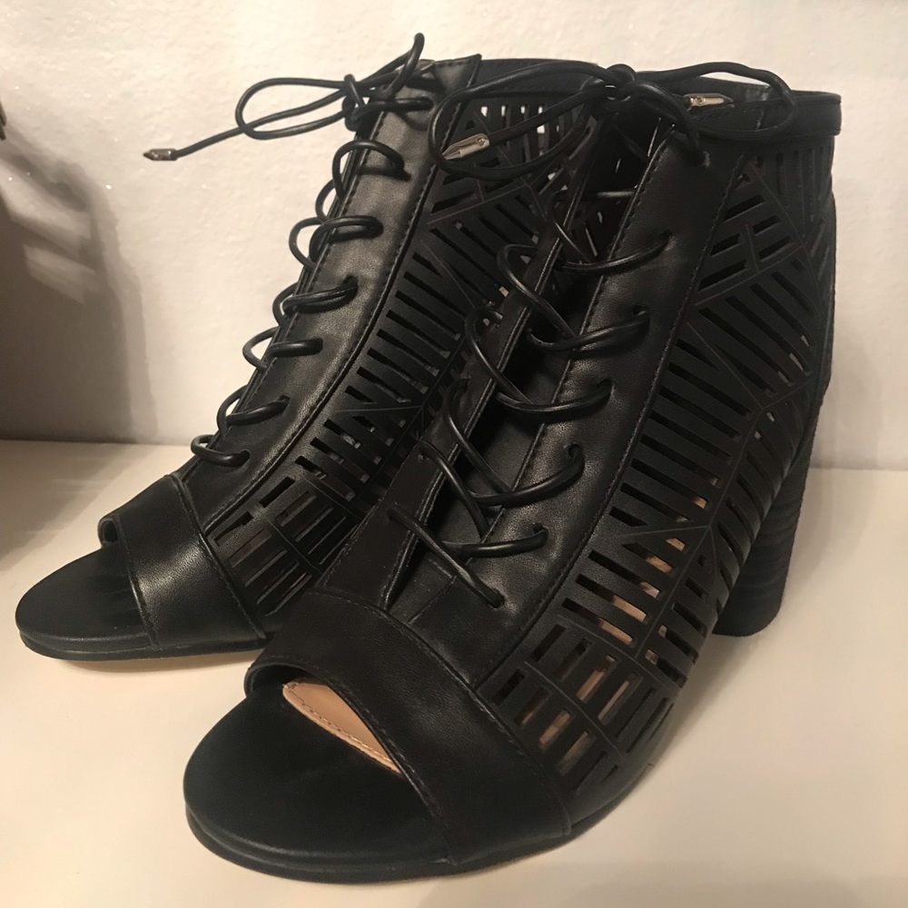 Sam Edelman - Picture 2 of 2